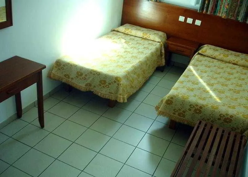 Apartamentos Karina Playa del Ingles  Hotel